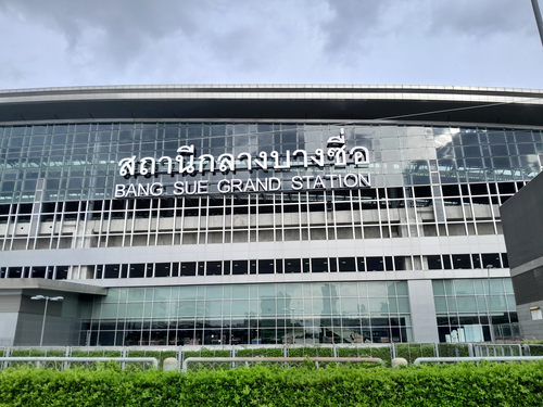 Bangkok rain station, вокзал Бангкок